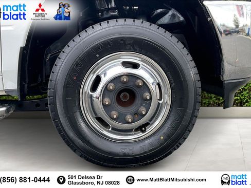 Used 2024 RAM 3500 Big Horn image 10