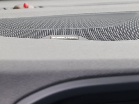 Used 2016 Volvo S60 T5 Cross Country Platinum image 33