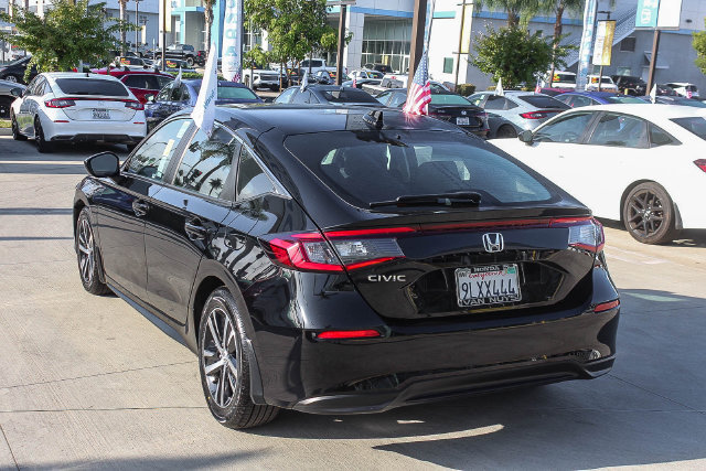 Used 2024 Honda Civic LX image 7