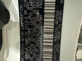 Used 2024 Toyota Corolla SE video 2