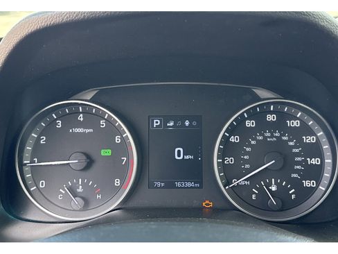 Used 2018 Hyundai Elantra Value Edition image 17