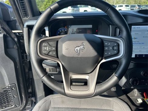 Used 2022 Ford Bronco Outer Banks image 29