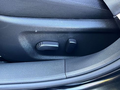 Used 2025 Nissan Altima 2.5 SV image 22