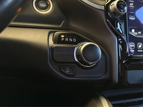 Used 2021 RAM 1500 Big Horn RWD image 30
