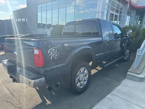 Used 2015 Ford F250 Lariat w/ Lariat Ultimate Package AWD/4WD image 3