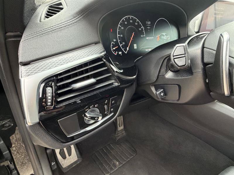Used 2019 BMW M550i xDrive w/ Premium Package 2 AWD/4WD image 40