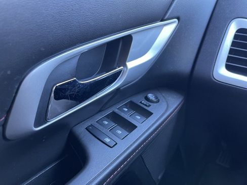 Used 2010 GMC Terrain SLE w/ Convenience Package image 10