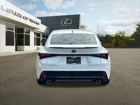 Certified 2025 Lexus IS 300 F Sport RWD image 11