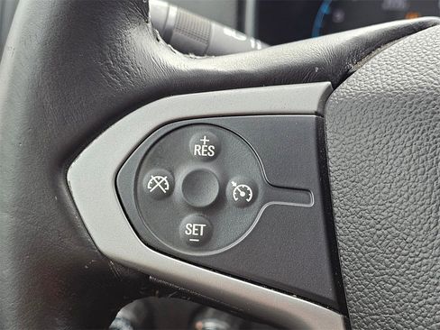 Used 2016 Chevrolet Colorado LT w/ LT Convenience Package image 21