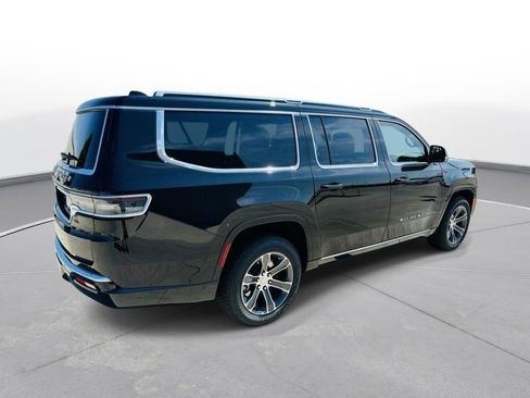 New 2024 Jeep Grand Wagoneer L 4WD w/ Convenience Group III image 47