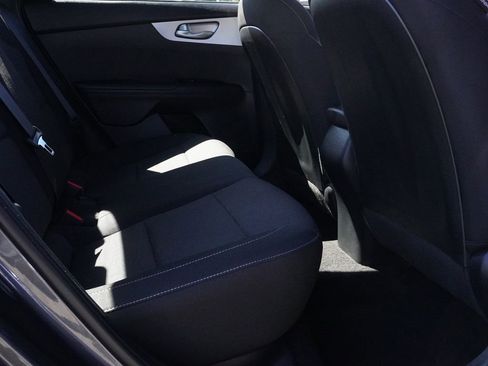 Used 2023 Kia Forte LXS w/ LXS Technology Package image 27