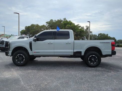 Certified 2025 Ford F250 Lariat w/ Lariat Ultimate Package AWD/4WD image 8