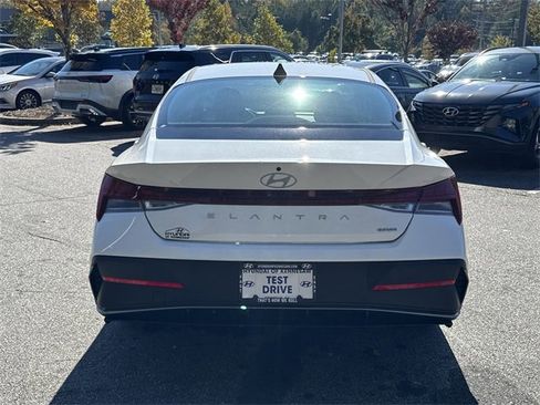 New 2026 Hyundai Elantra Blue image 6