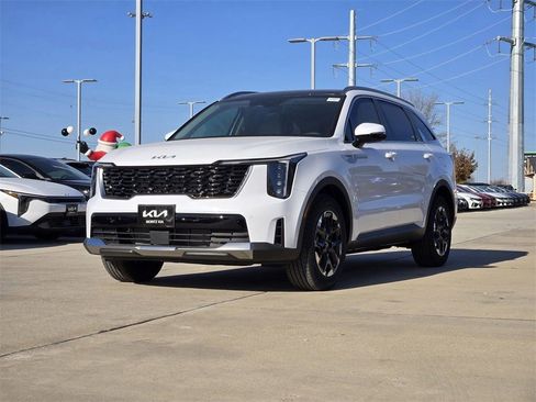 New 2026 Kia Sorento S w/ S Panoramic Sunroof Package FWD image 4