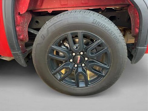 Used 2024 GMC Sierra 1500 Elevation image 24