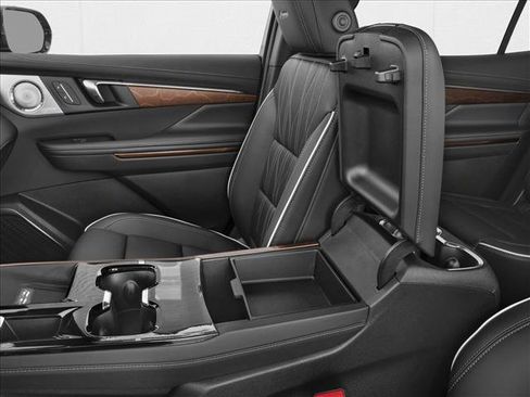 New 2026 Buick Enclave Avenir FWD image 10