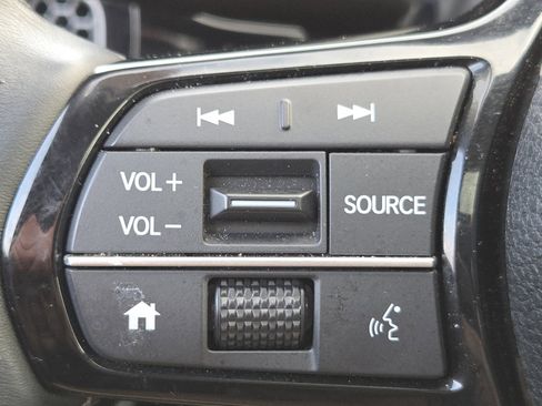 Certified 2023 Honda Civic EX-L image 32