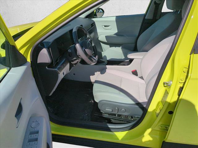 Used 2025 Hyundai Kona SEL AWD/4WD image 14