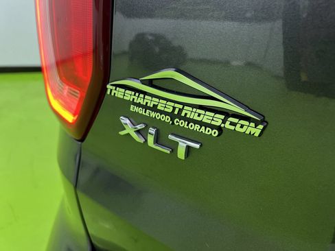 Used 2016 Ford Explorer XLT w/ Equipment Group 202A FWD image 20