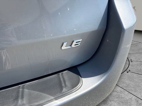 Used 2015 Toyota Sienna LE FWD image 20