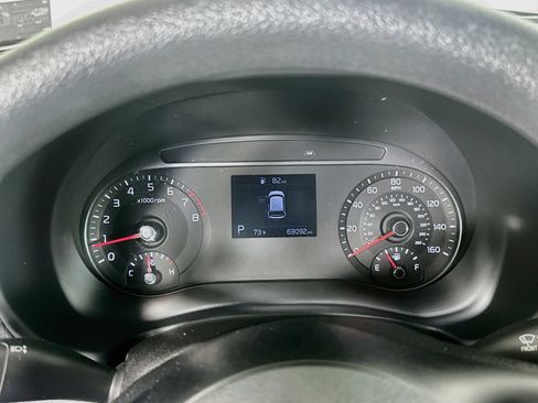 Used 2020 Kia Soul S FWD image 19