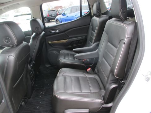 Used 2018 GMC Acadia Denali w/ LPO, Protection Package image 11