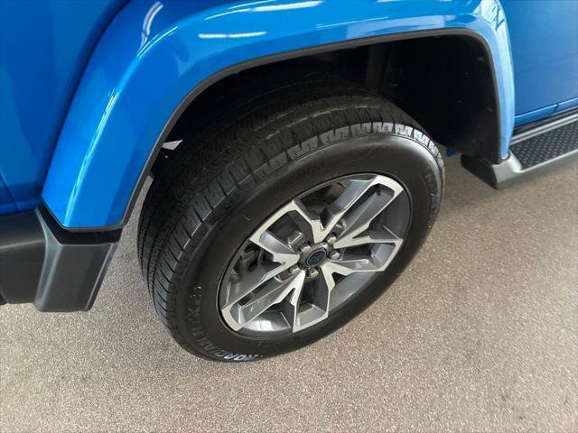 Certified 2024 Jeep Wrangler Unlimited w/ Convenience Group AWD/4WD image 31