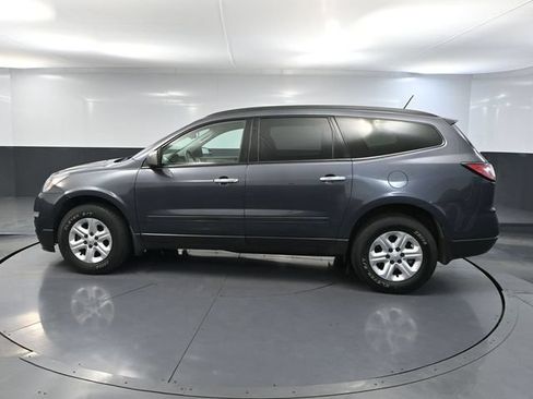 Used 2014 Chevrolet Traverse LS FWD image 9