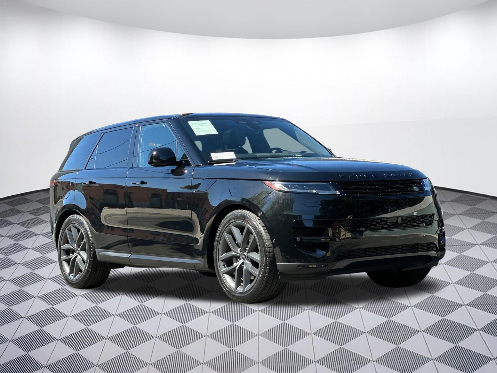 Used 2024 Land Rover Range Rover Sport SE AWD/4WD image 7