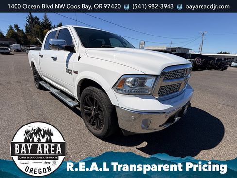 Used 2017 RAM 1500 Laramie w/ Convenience Group AWD/4WD image 7