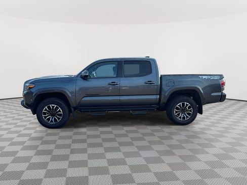 Used 2023 Toyota Tacoma TRD Sport AWD/4WD image 4