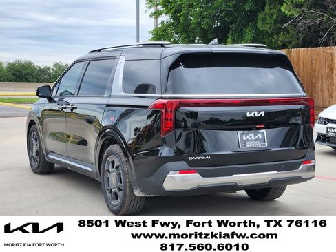 New 2026 Kia Carnival SX FWD image 4