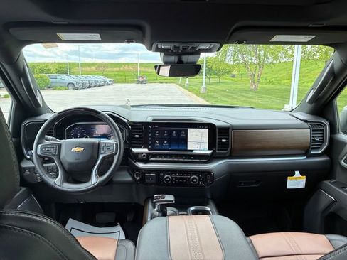 New 2026 Chevrolet Silverado 1500 High Country AWD/4WD image 19