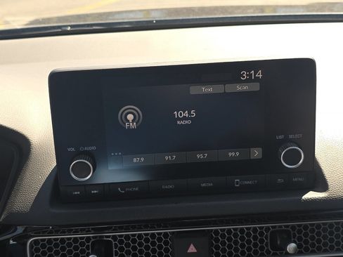 Used 2023 Honda Civic LX image 16