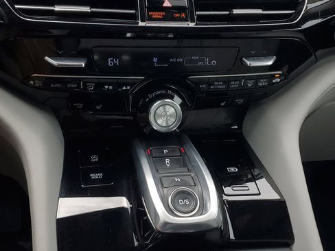 Certified 2023 Acura MDX FWD w/ Technology Package image 28