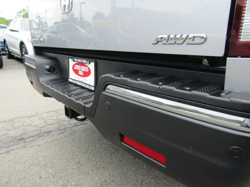 Used 2020 Honda Ridgeline RTL-E image 10