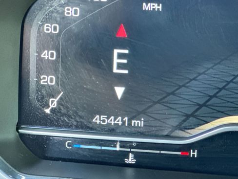 Used 2024 GMC Sierra 1500 SLT w/ SLT Premium Plus Package image 15