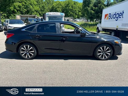 Used 2023 Honda Civic EX image 9