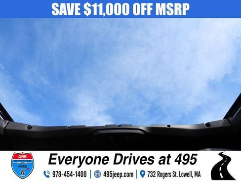 New 2025 Jeep Wrangler Unlimited Sahara w/ Technology Group AWD/4WD image 17