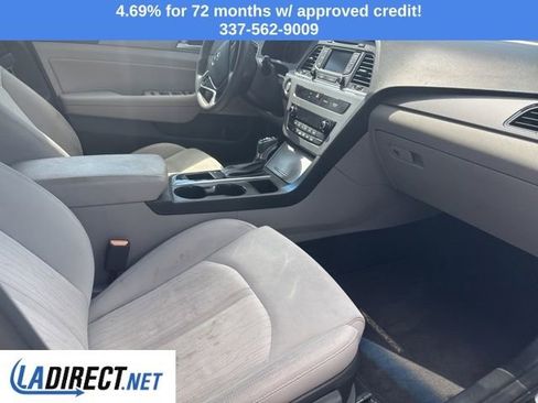 Used 2016 Hyundai Sonata SE FWD image 11