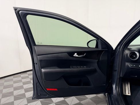 Used 2023 Kia Forte GT w/ GT2 Package image 27