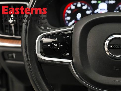 Used 2019 Volvo S60 T6 Inscription image 15