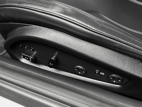 Certified 2014 Ferrari F12 Berlinetta image 16