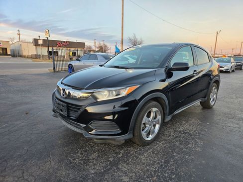 Used 2019 Honda HR-V LX image 1
