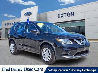 Used 2016 Nissan Rogue S image 1