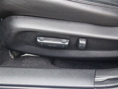 Used 2018 Honda Civic Touring image 29