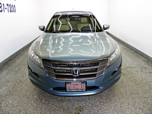 Used 2011 Honda Crosstour EX-L image 2