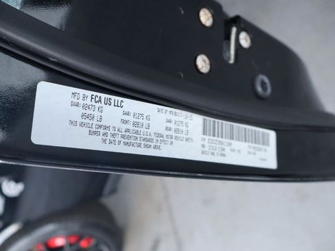 Used 2016 Dodge Challenger SRT Hellcat RWD image 37