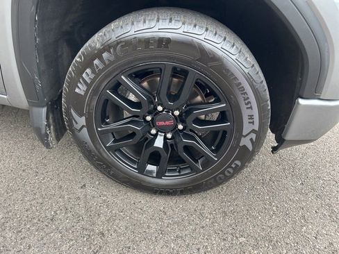 Used 2021 GMC Sierra 1500 Elevation w/ LPO, GMC Protection Package image 4