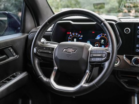 Used 2025 Chevrolet Colorado Trail Boss AWD/4WD image 14